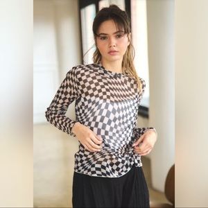 Women’s Mesh Checkerboard Shirt